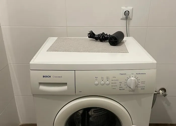 Romantic -near Opera ,center *